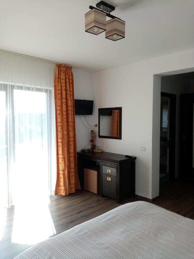 Dragomirna Sunset Hotel Mitocu Dragomirnei Ngoại thất bức ảnh